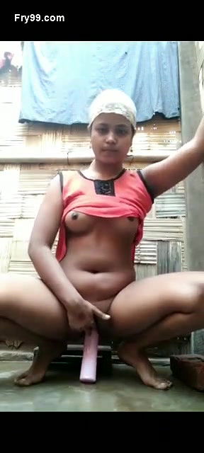 Village Girl Shows Boobs and Pussy