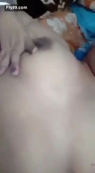 Bhabhi fingering hard