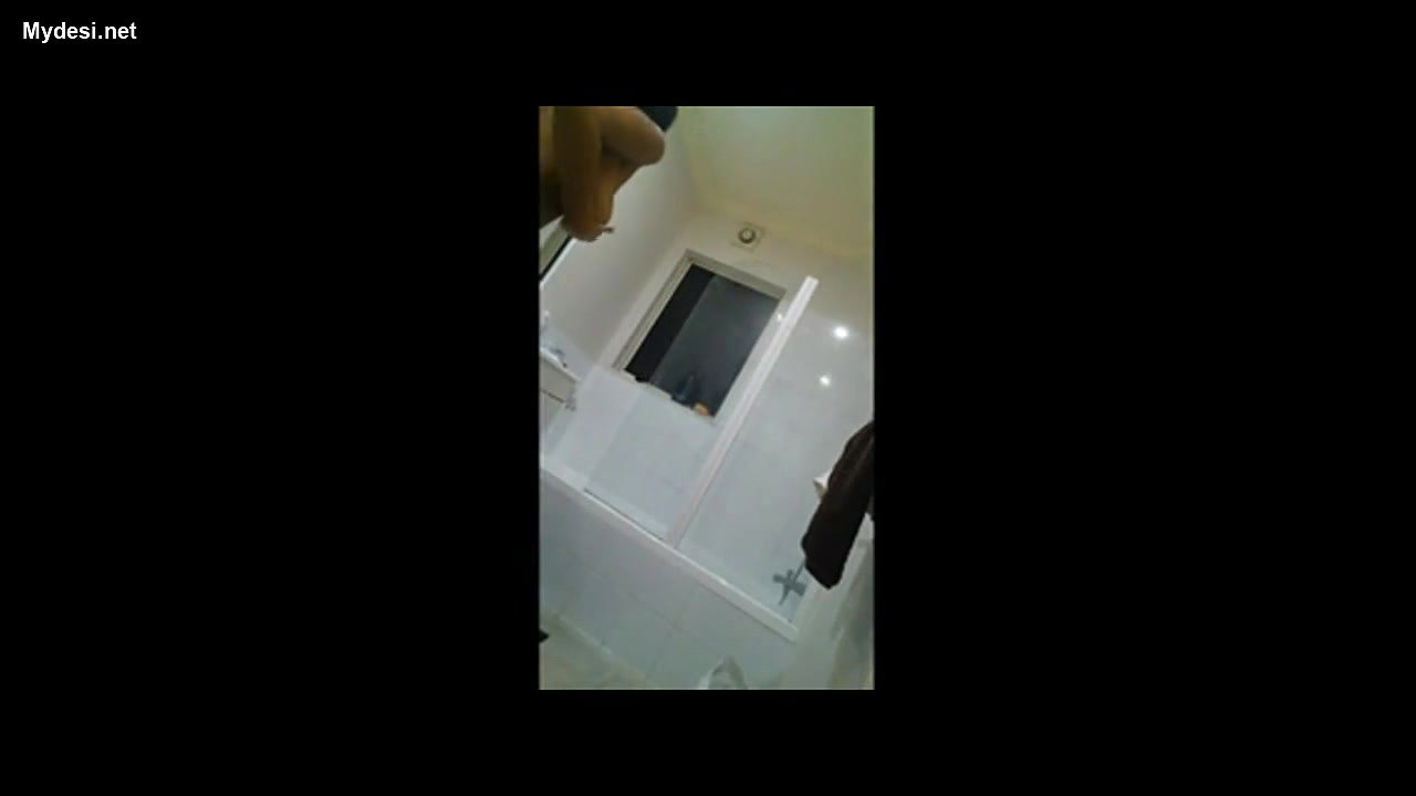 indian girl in bathroom naked