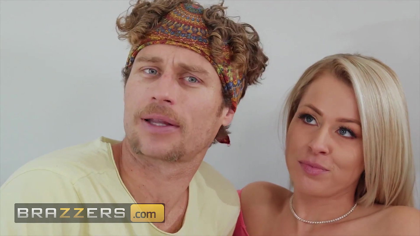 Brazzers – Abella Danger & Zoey Monroe fucked hard in 3some & squirt all ov