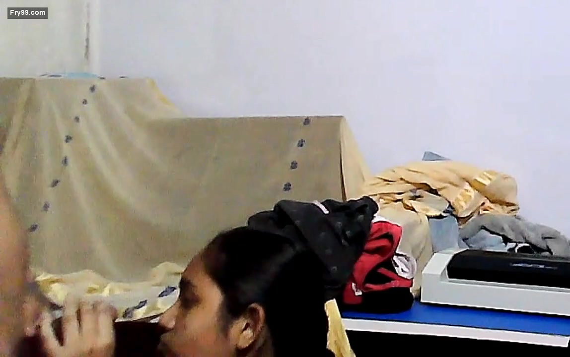 Desi sexy bhabio suck her x dick