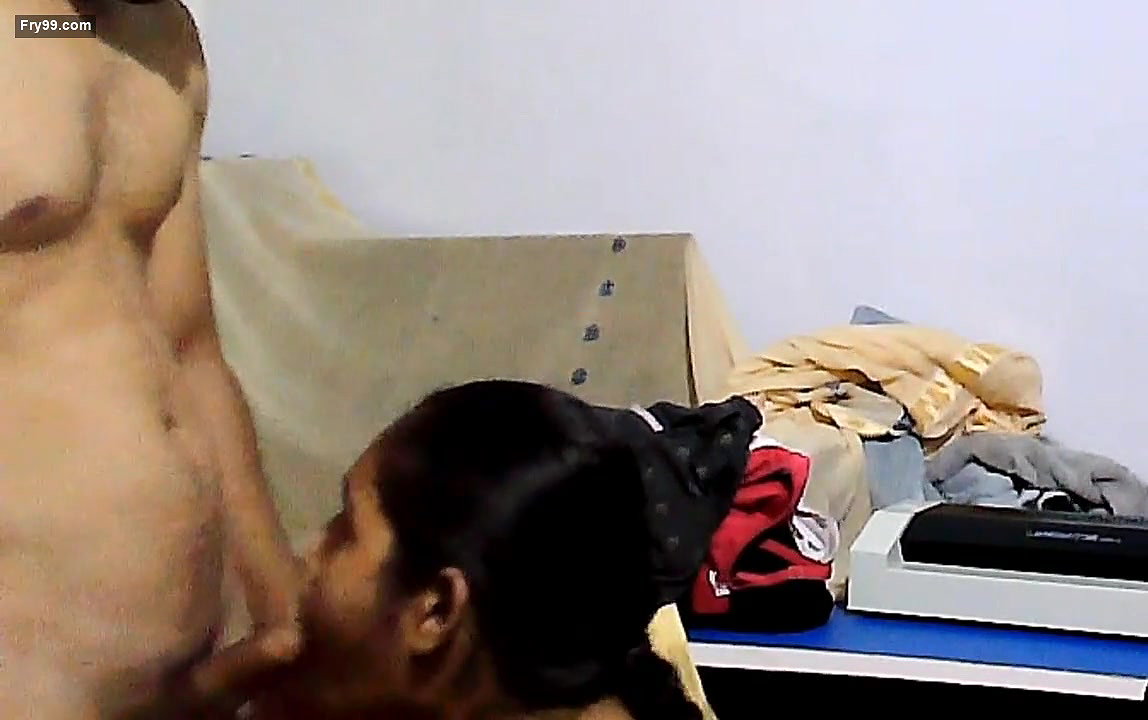 Desi sexy bhabio suck her x dick