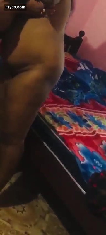 Mature bhabhi giving blowjob 2 clips Marged