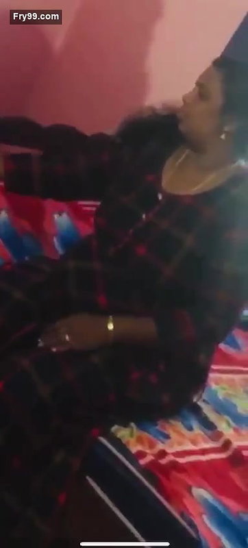 Mature bhabhi giving blowjob 2 clips Marged