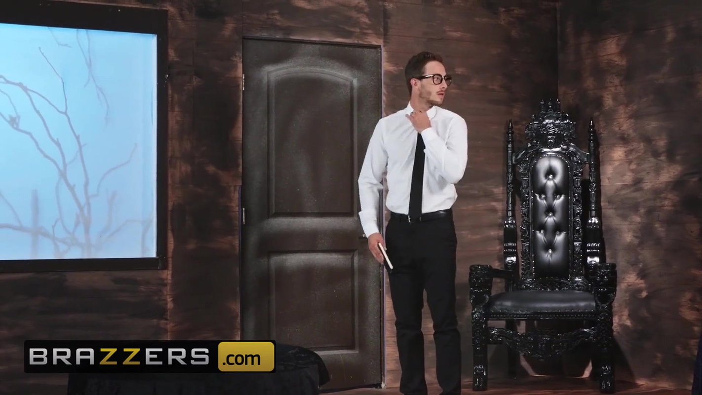 Brazzers – Ebony Milf Witch Misty Stone corrupts couple