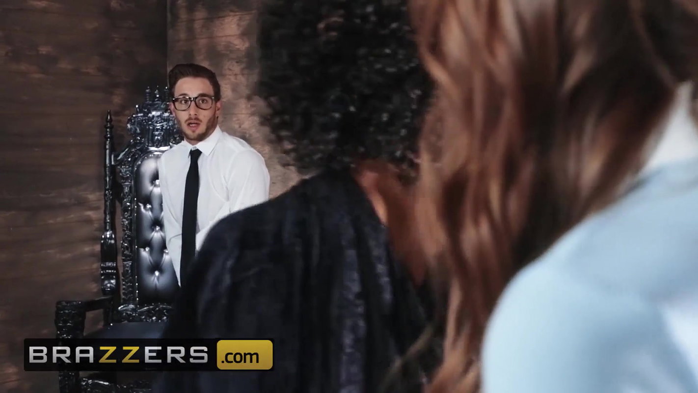 Brazzers – Ebony Milf Witch Misty Stone corrupts couple