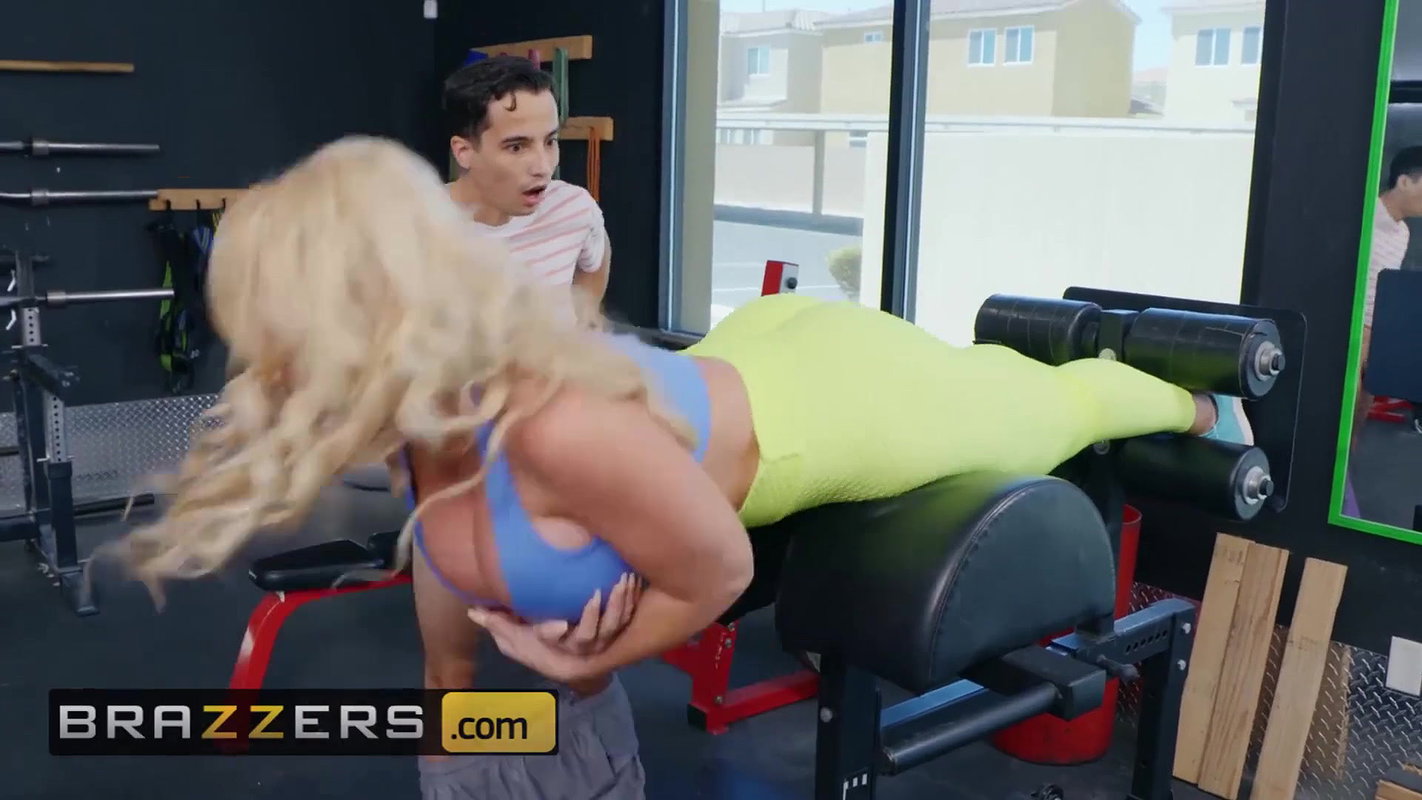 Brazzers – Huge tit Milf Alura TNT Jenson