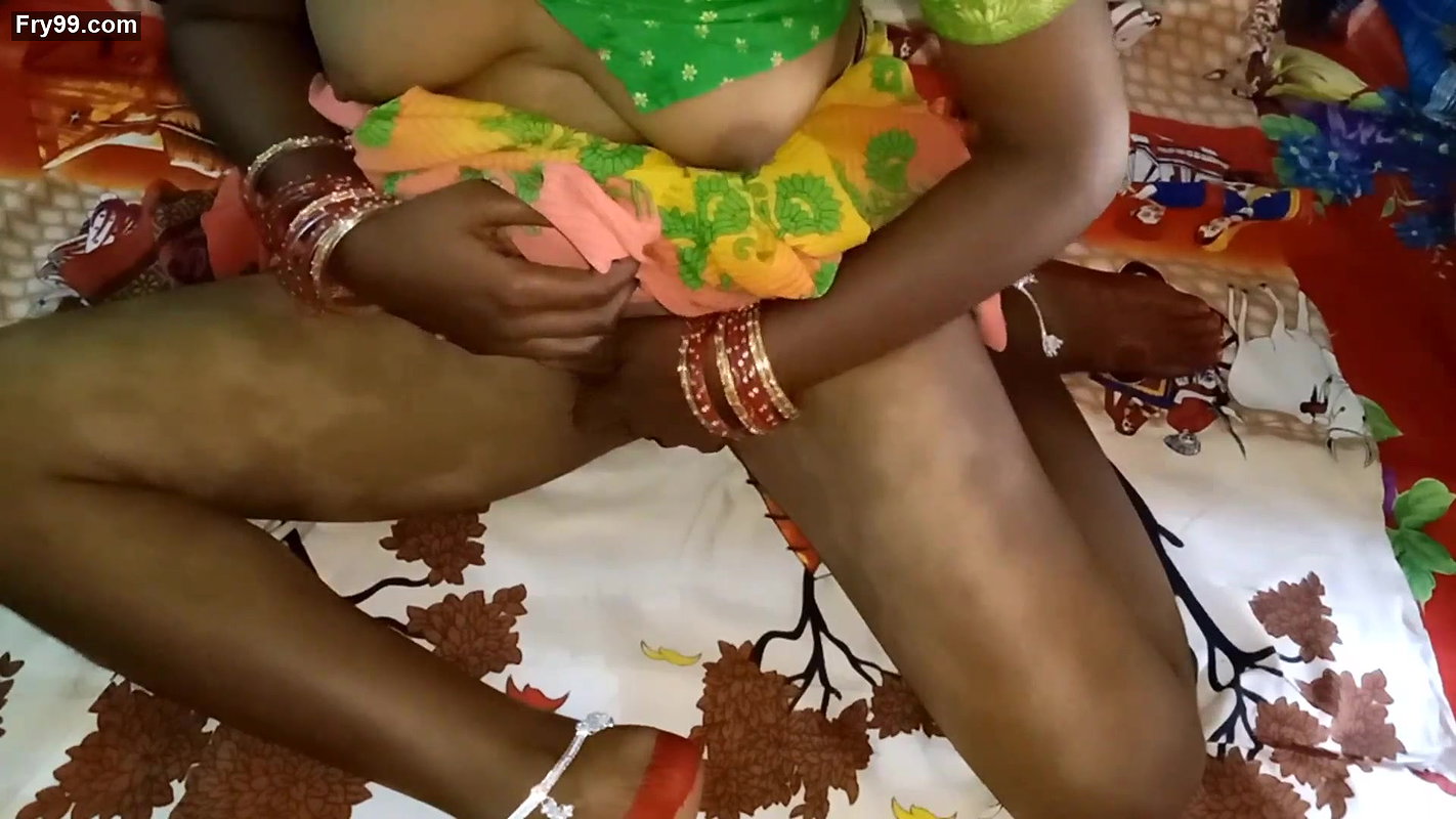 Desi village wife fucking mid night