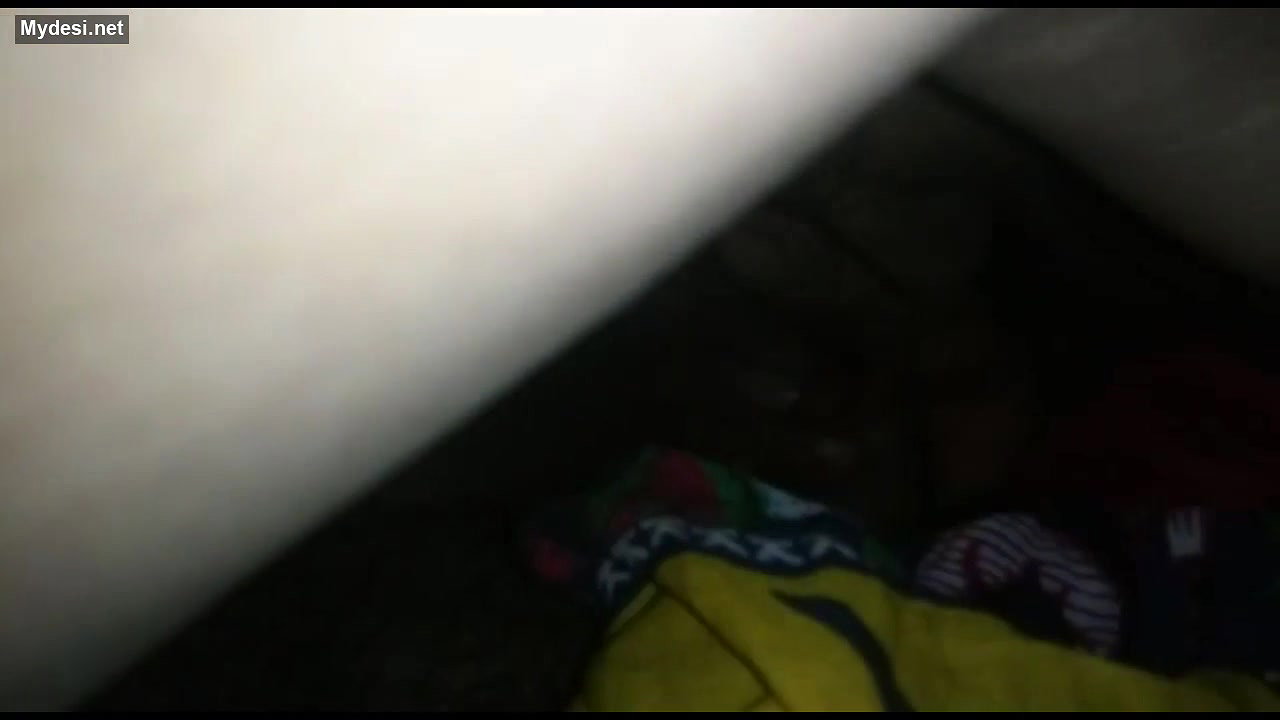 newly marriedunder blanker blowjob