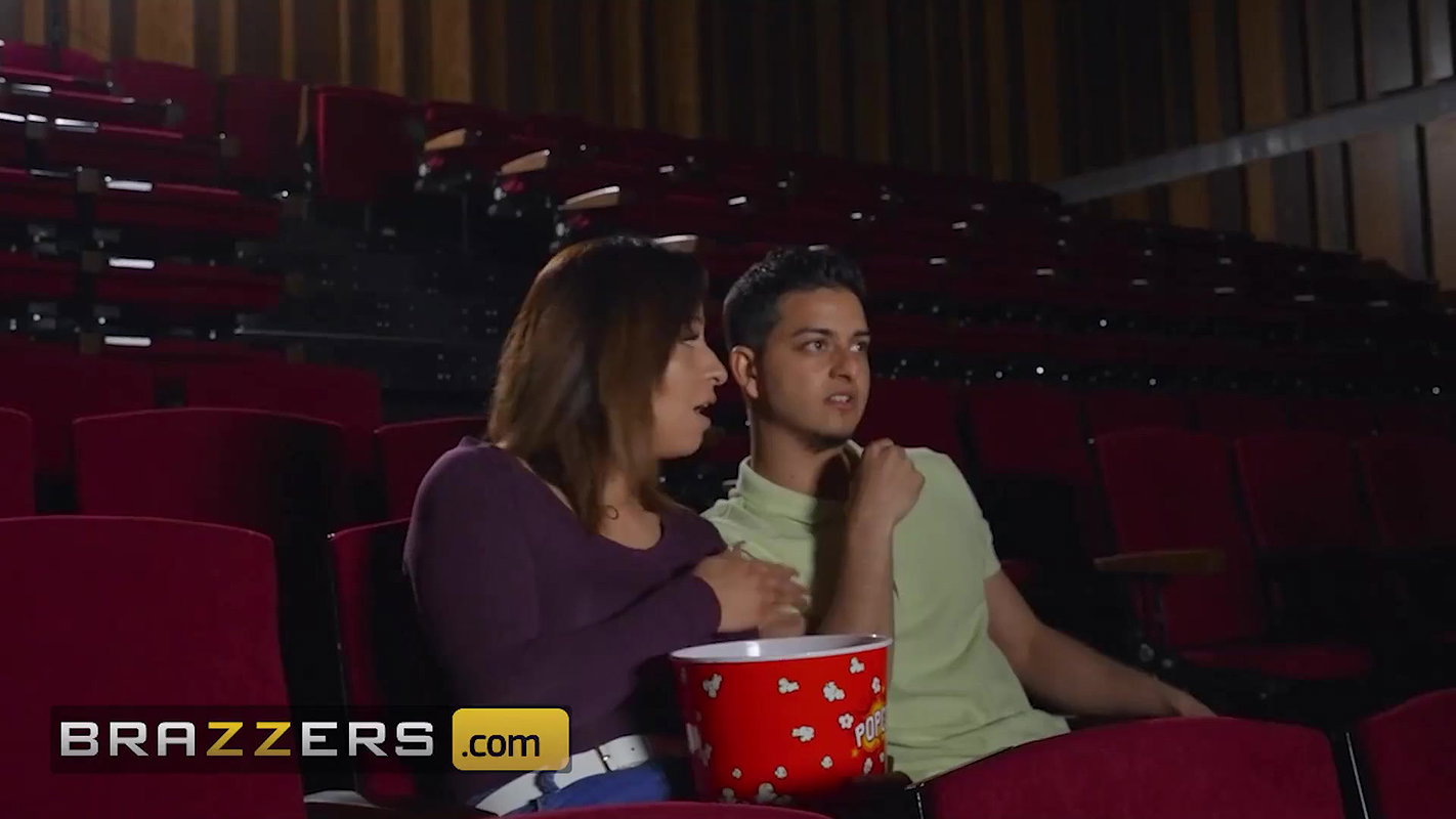 Brazzers – Naughty Tina Fire Gets Her Pussy Fucked By Jordi El In The Popcorn Machine