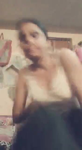 Desi girl hairy pussy