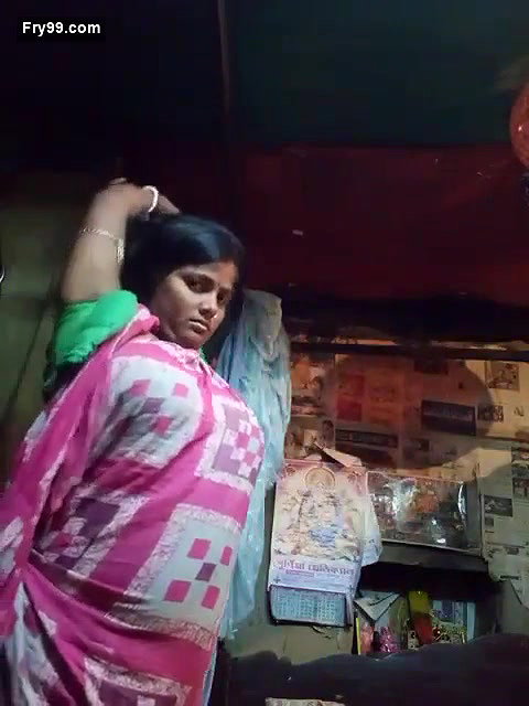 Boudi Shows Her Big Boobs