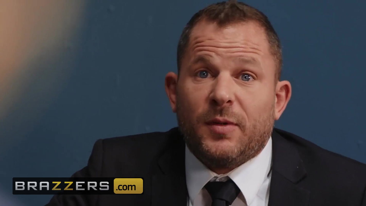 Brazzers – Tattoed Alison Avery gets kinky with boss