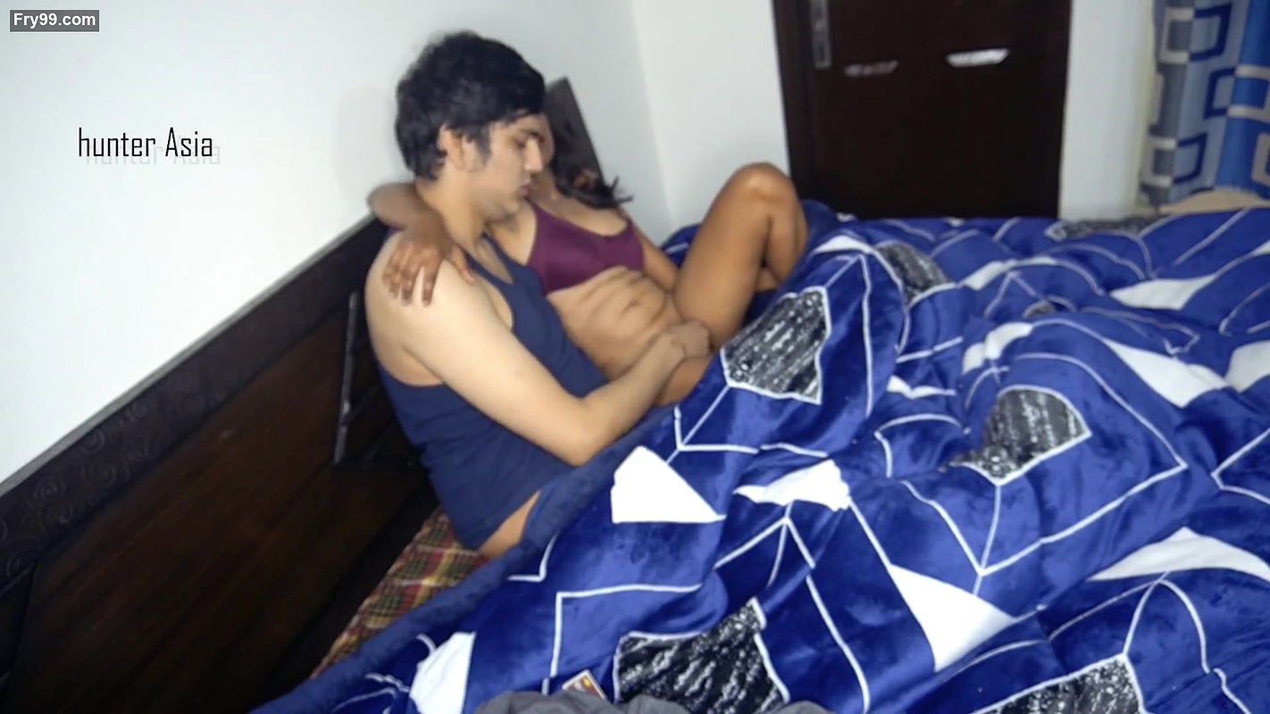 Desi GF n BF room dating