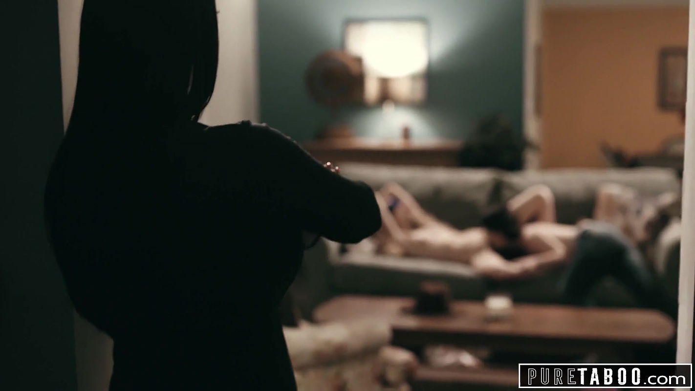 PURE TABOO Lesbian Therapist Manipulates Patients Into Bait & Switch Sex