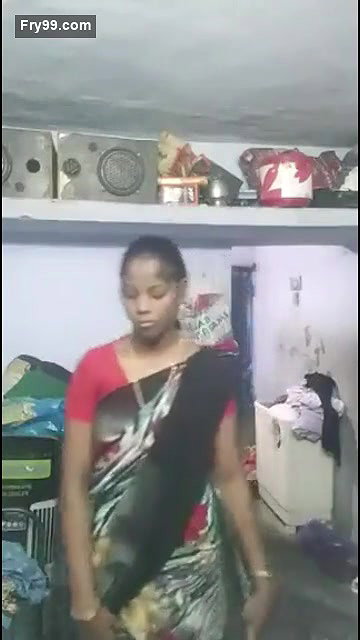 Tamil Bhabhi shows Boobs and Pussy
