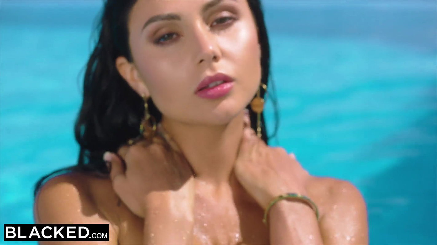 BLACKED – Hot Wife was alone on vacation until she found two BBCs