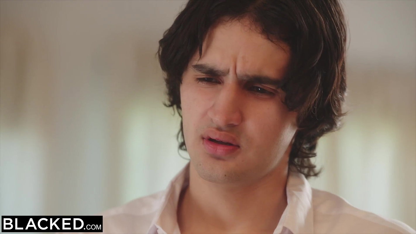 BLACKED Cheating petite Blonde Scarlett devours Jax’ BBC