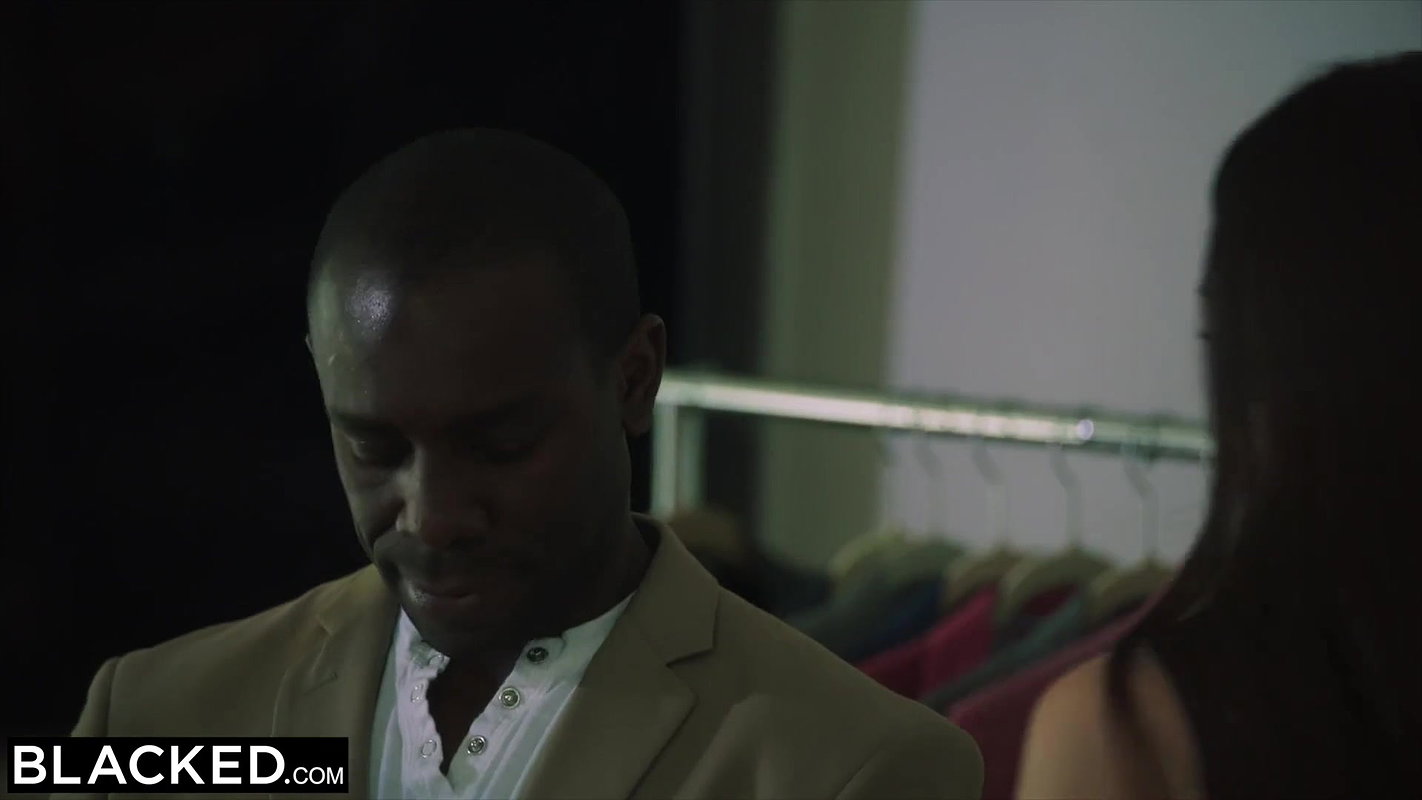 BLACKED Fiancé Lies and Cheats To Have BBC for A Weekend