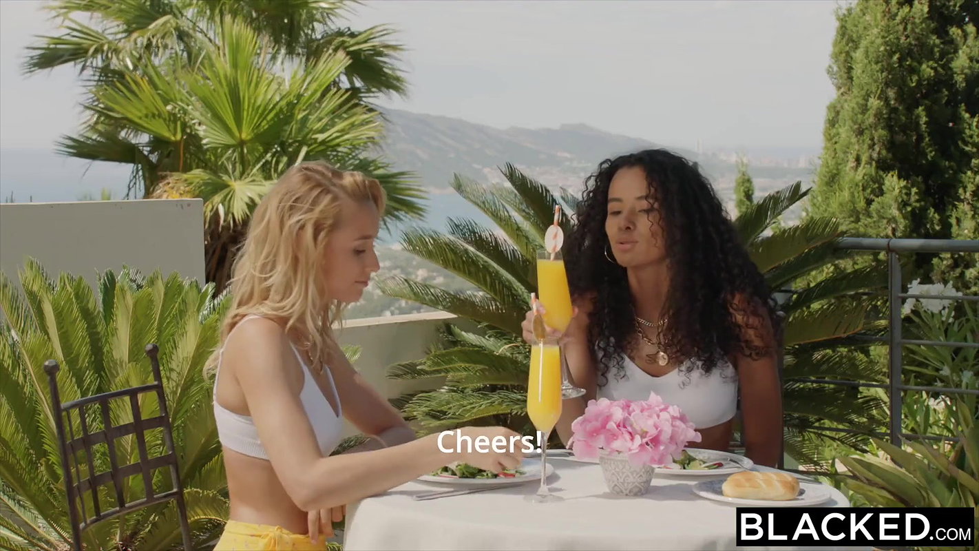 BLACKED Kelly shares her BF’s huge BCC with sexy bestie Mia