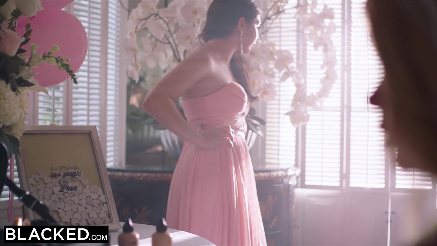 BLACKED Riley Steele Takes BBC For The First Time!