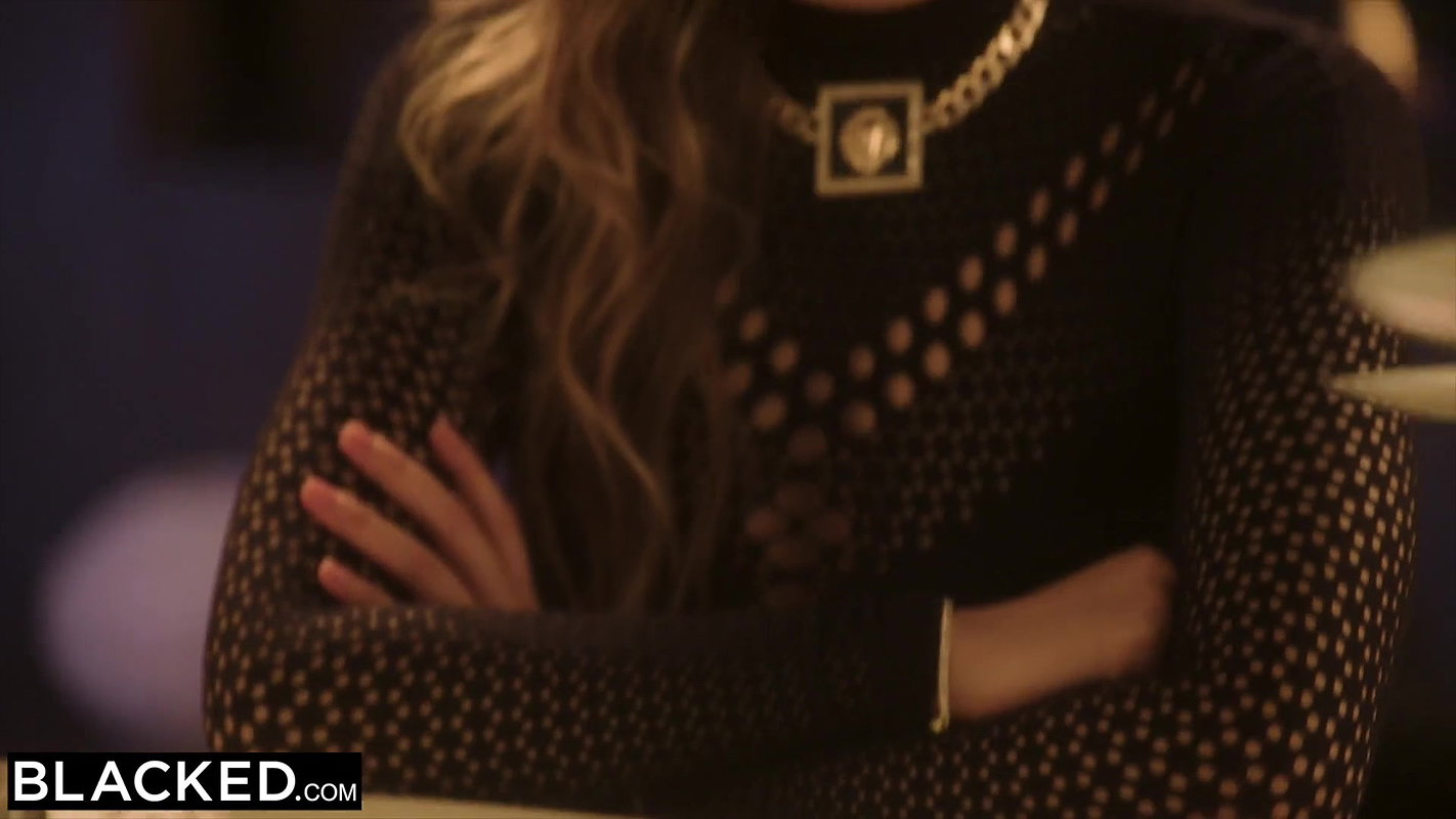 BLACKED Thirsty baddie Gizelle dumps boring BF for BBC