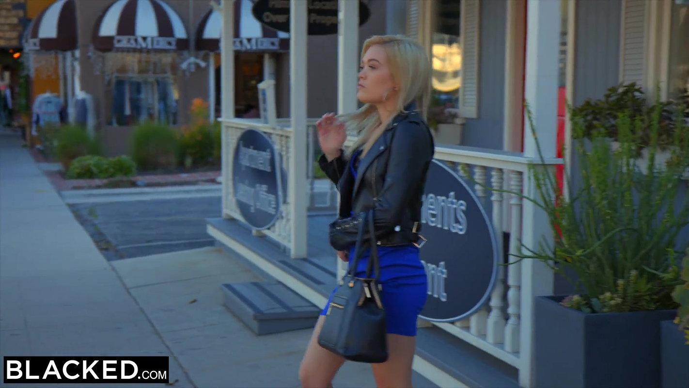 BLACKED This flexible girl gets dominated by strong black stud