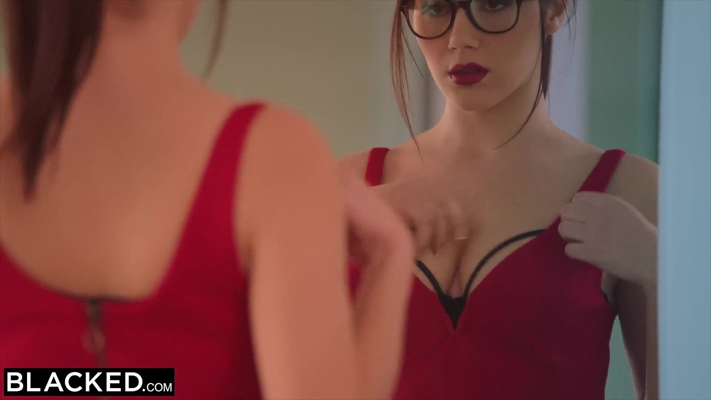 BLACKED Valentina Nappi takes the biggest bbc in the world