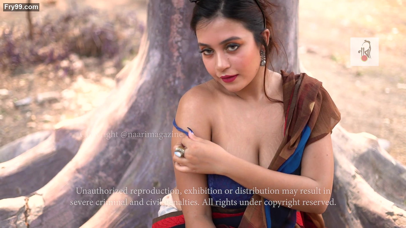 Rimpi NaariMagazine Video (Hot Saree Shoot In Forest)