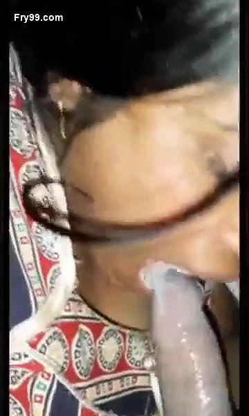 Desi Randi Sucking Dick