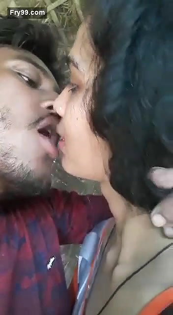 Desi lover hot kiss