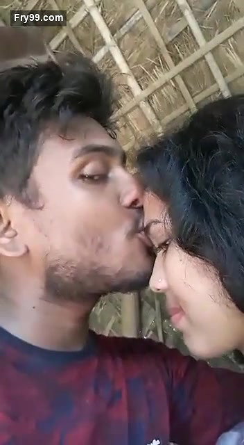 Desi lover hot kiss