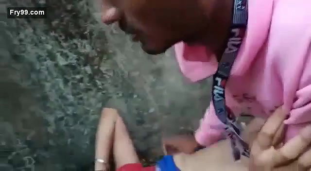 Desi cute girl Outdoor fucking