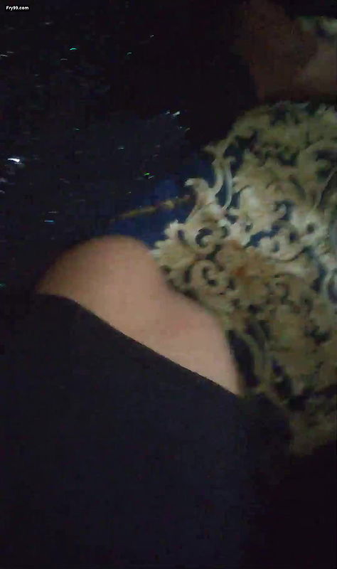 Desi local randi Shows her Boobs