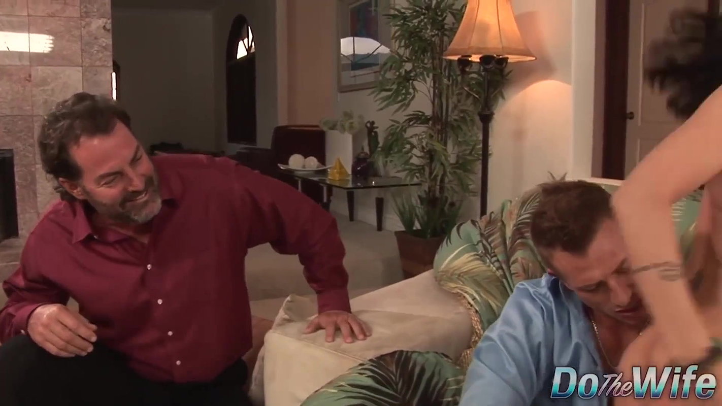 Cuckold Watches Wife Zoey Holloway Blow and Fuck a Stud