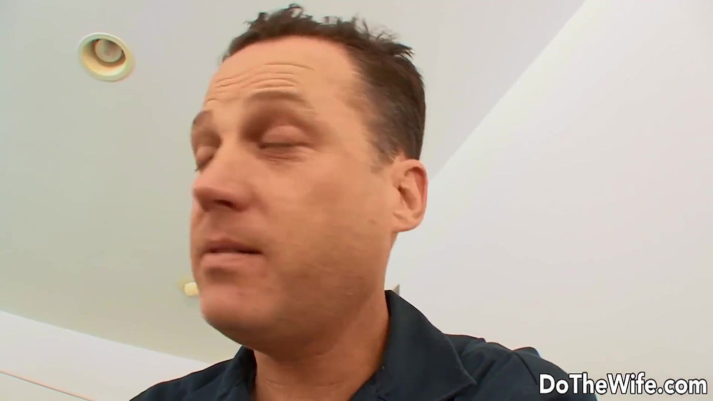 Cuckolding Housewife Aj Estrada Fucks Her Lover All Over The House