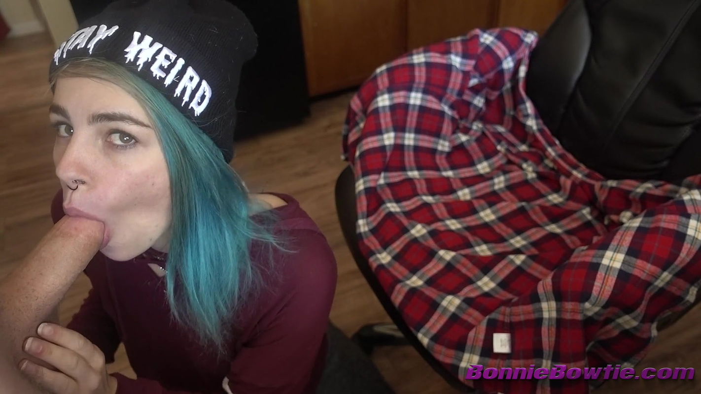 Deepthroat Daddy In The Kitchen Before School