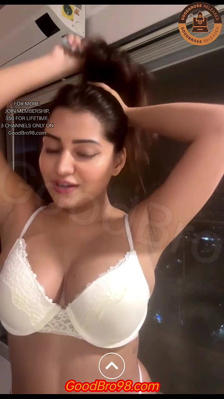 Simrann K. 31st Aug Live(Webrip)
