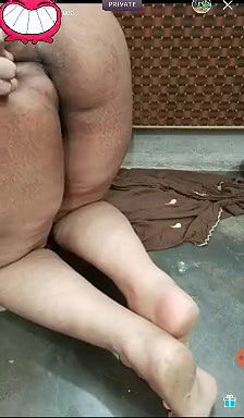 Moumi min bengali tango show