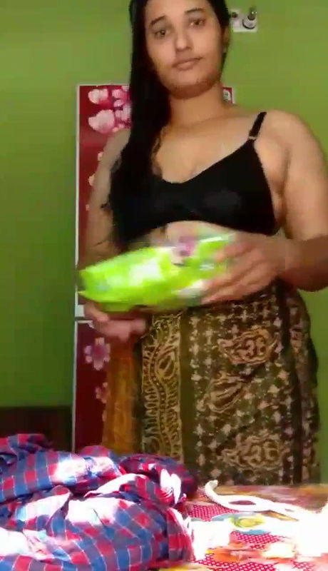 Chubby Married Bhabi