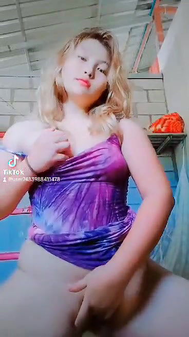 Cute burma girl cam video