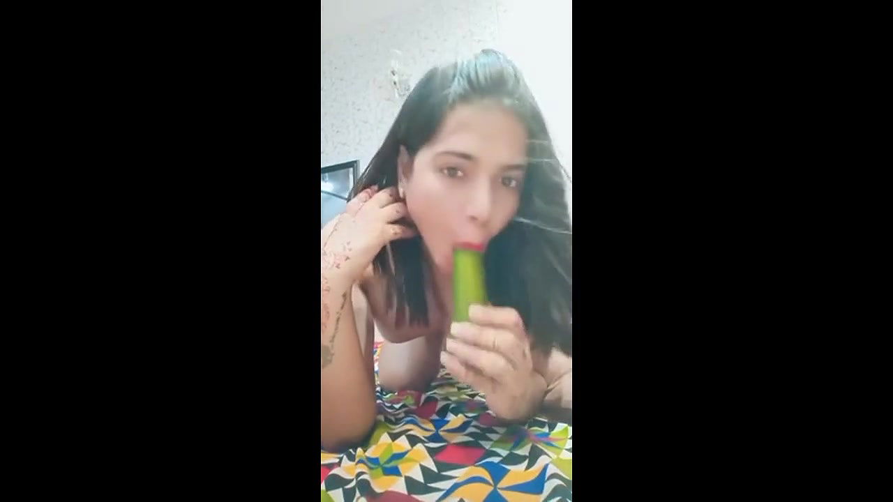 Horny bhabi