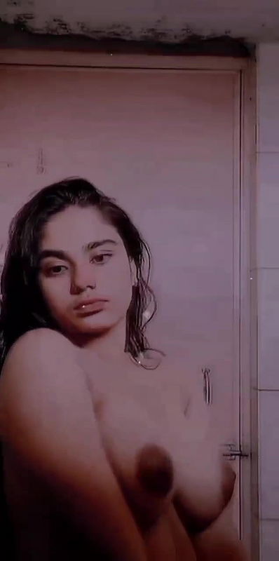 Beautiful Girl Showing