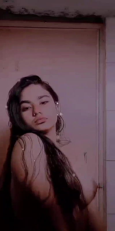 Beautiful Girl Showing