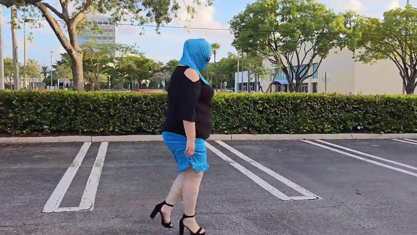 I Can’t Believe I Couldn’t Control Myself, and Almost Got Caught Masturbating in the Car and Peeing in Public