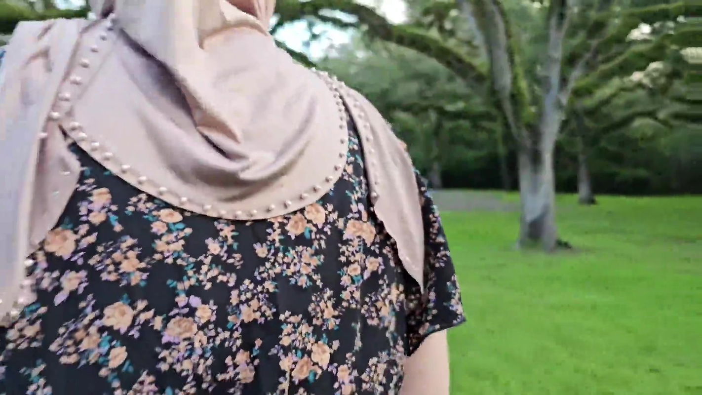 Pissing at the Park and Getting My Pussy Fingered