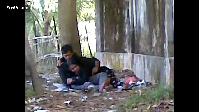 Indian Teen Blowjob In Park – Movies