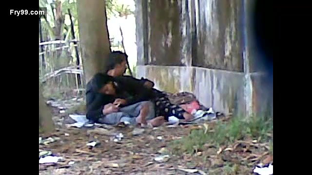 Indian Teen Blowjob In Park – Movies