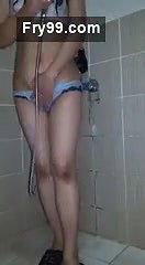 Skinny Punjabi Babe Shower – Movies