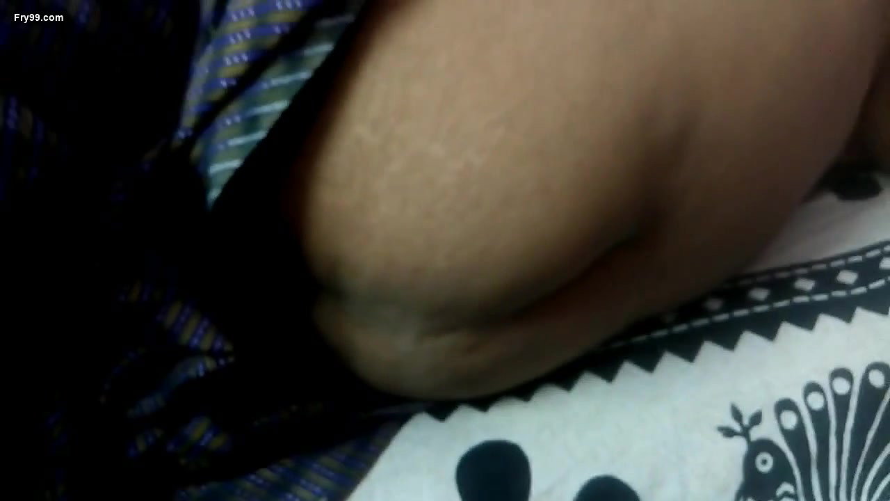 Busty Telugu Aunty MMS – Movies